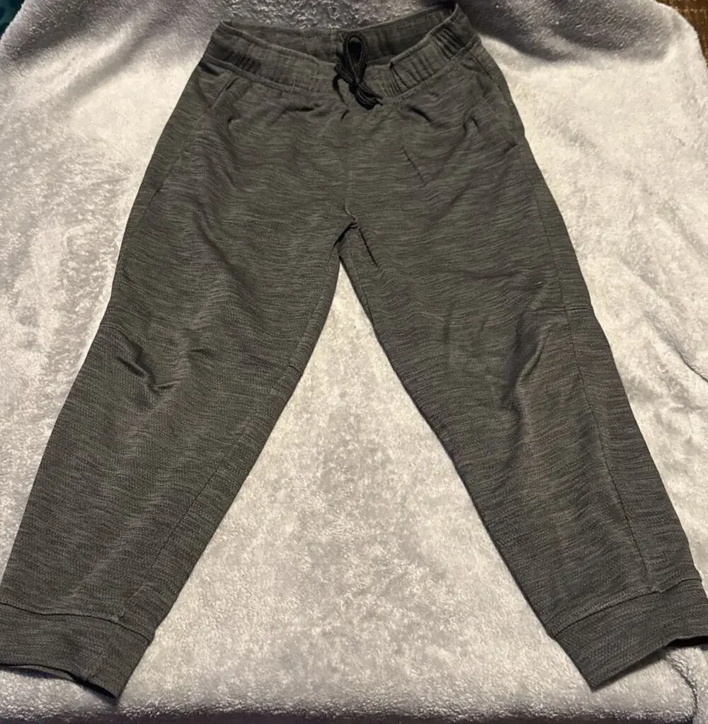 Old Navy Go Dry Cool Jogger Size 6-7